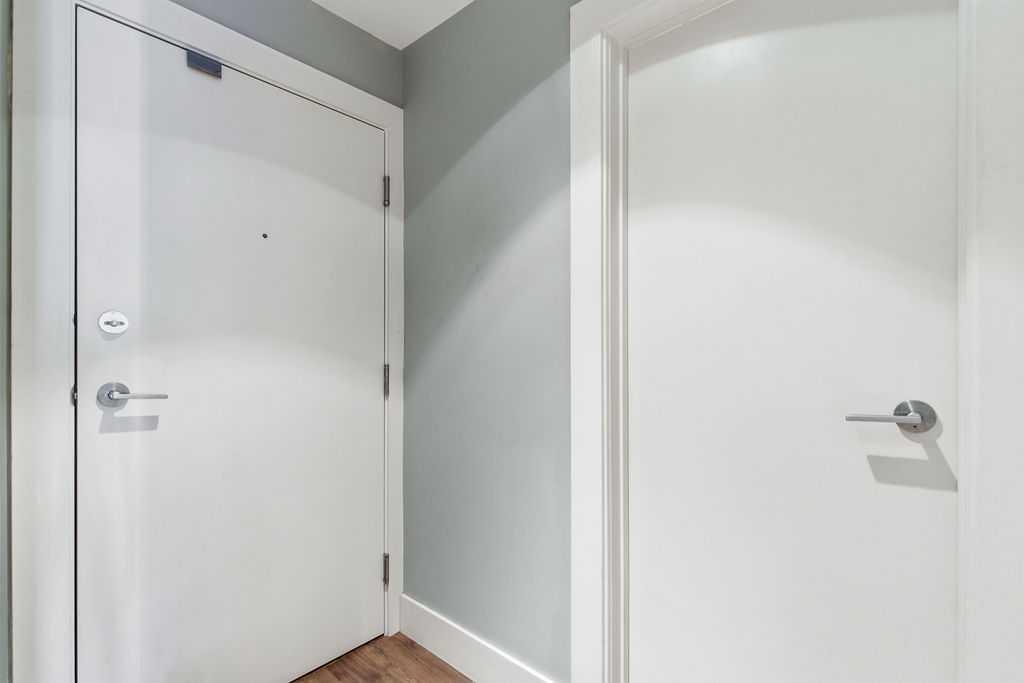 Picture for 327, 510 Edmonton Trail NE