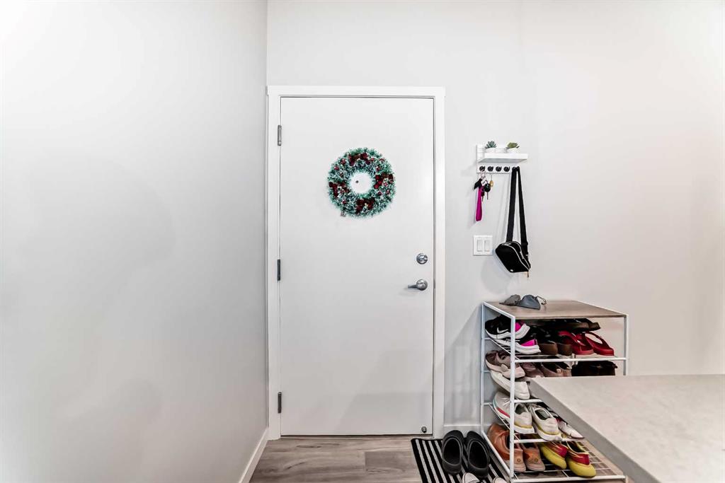 Picture for 2401, 42 Cranbrook Gardens SE