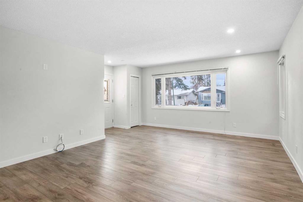 Picture for 68 Healy Drive SW