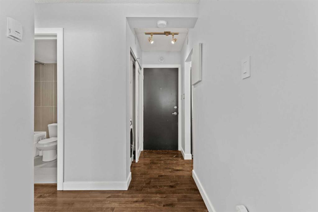 Picture for 106, 1904 10 Street SW