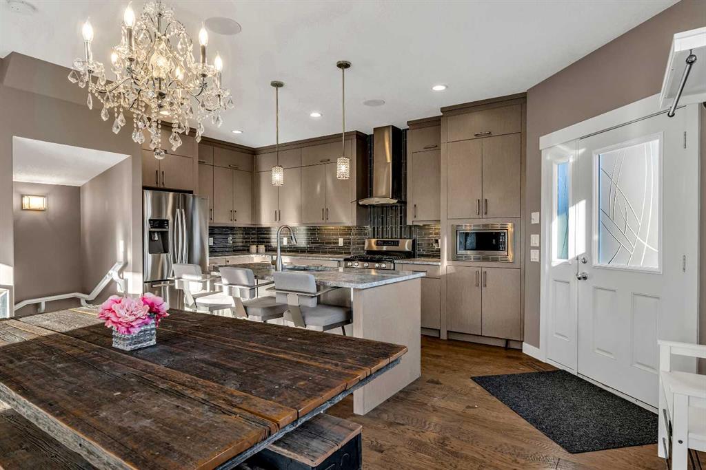 Picture for 2, 4613 17 Avenue NW