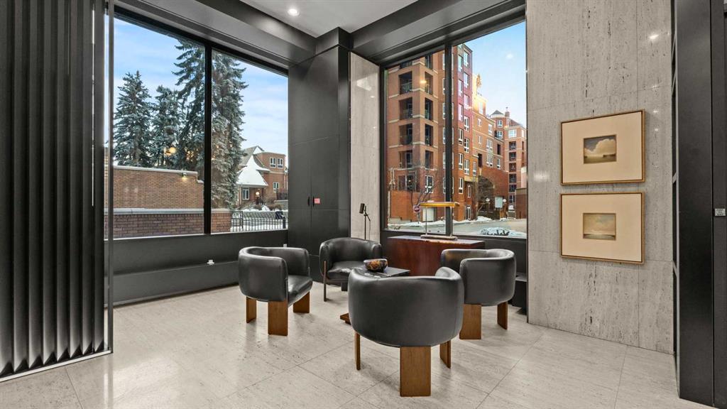 Picture for 1002A, 500 Eau Claire Avenue SW