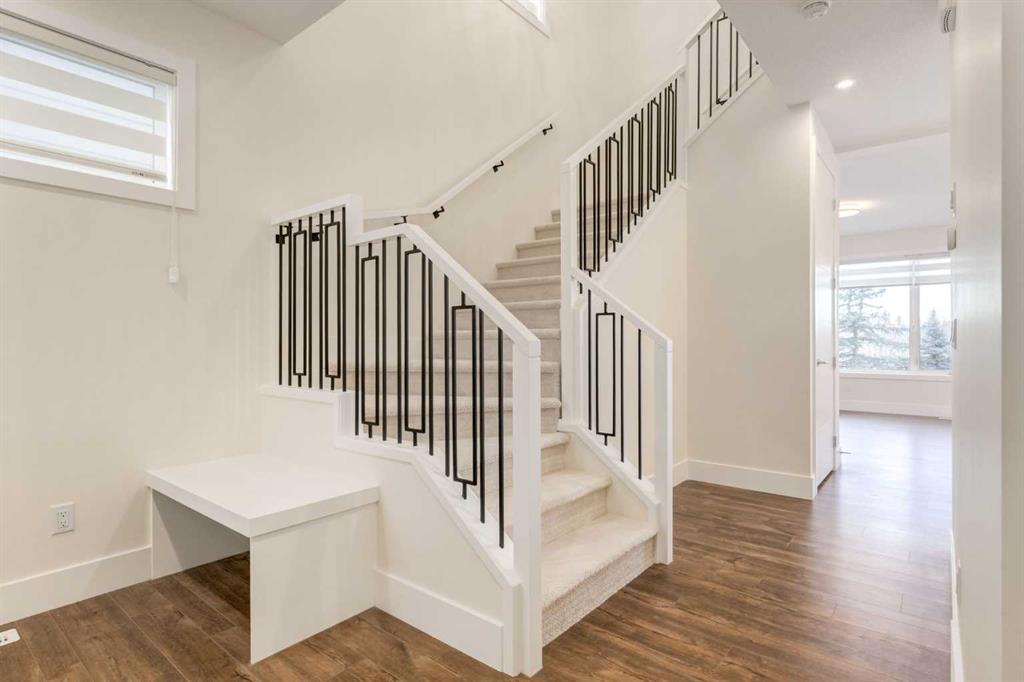 Picture for 60 Aspen Woods Park SW