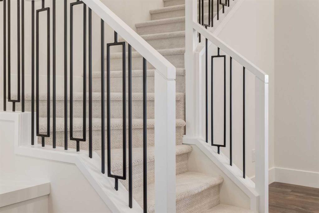 Picture for 60 Aspen Woods Park SW