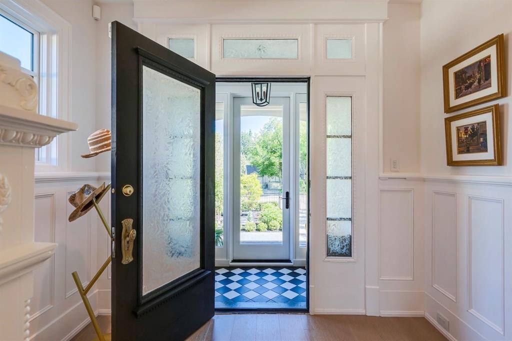 Picture for 1927 12 Street SW