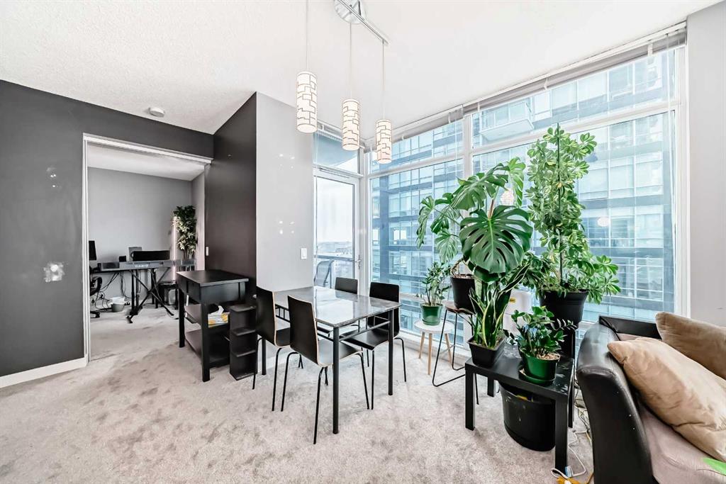 Picture for 1005, 215 13 Avenue SW