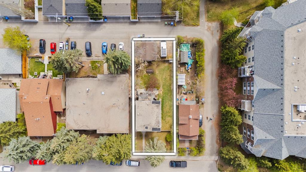 Picture for 2125 36 Avenue SW