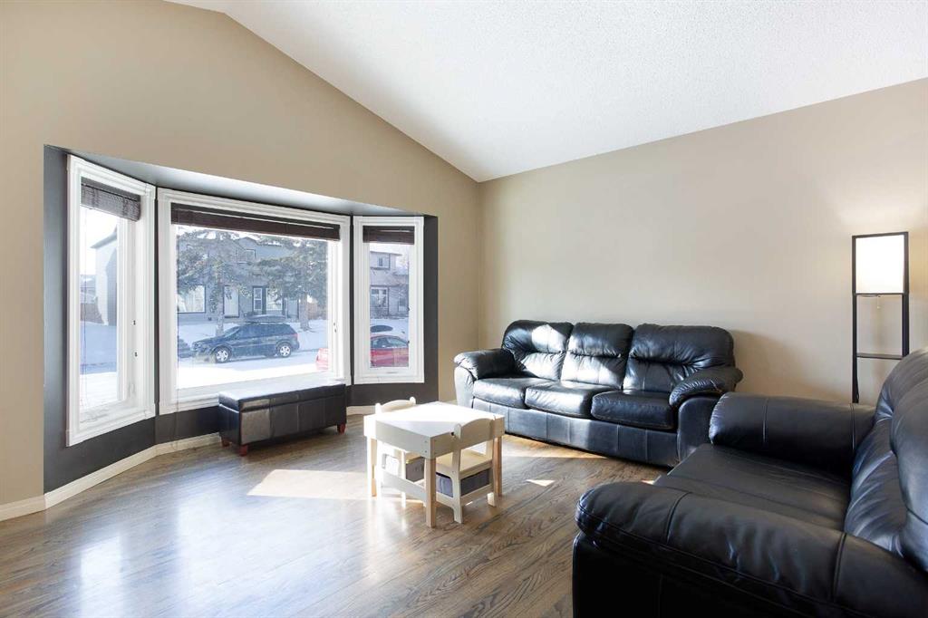 Picture for 28 Cedardale Road SW