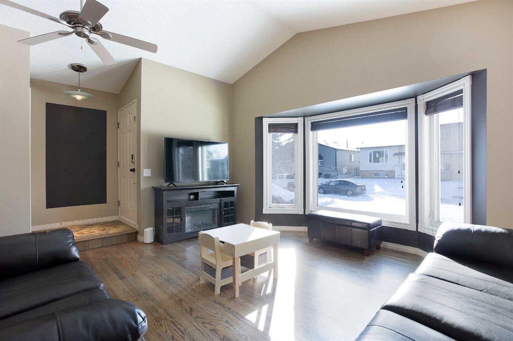 Picture for 28 Cedardale Road SW