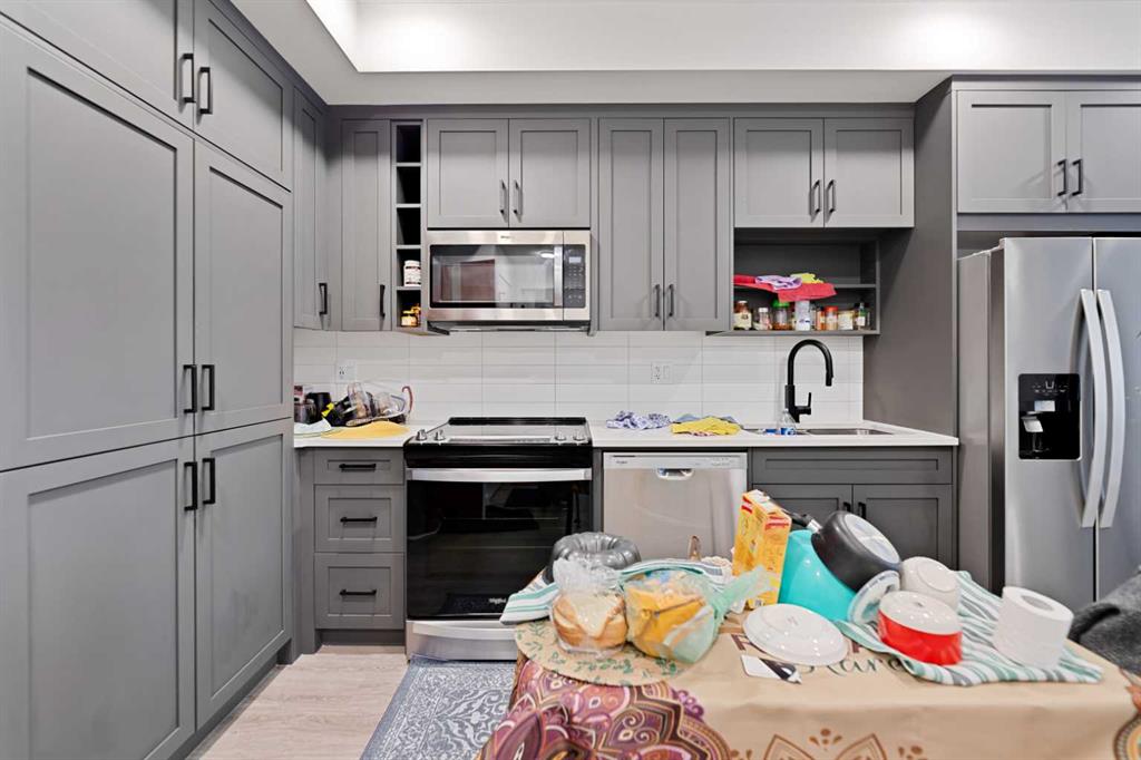 Picture for 312, 3932 University Avenue NW