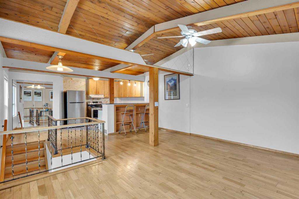 Picture for 704, 11010 Bonaventure Drive SE