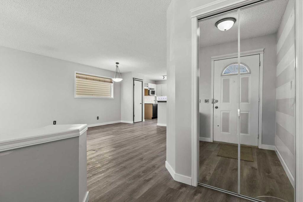 Picture for 55 Tuscany Springs Road NW