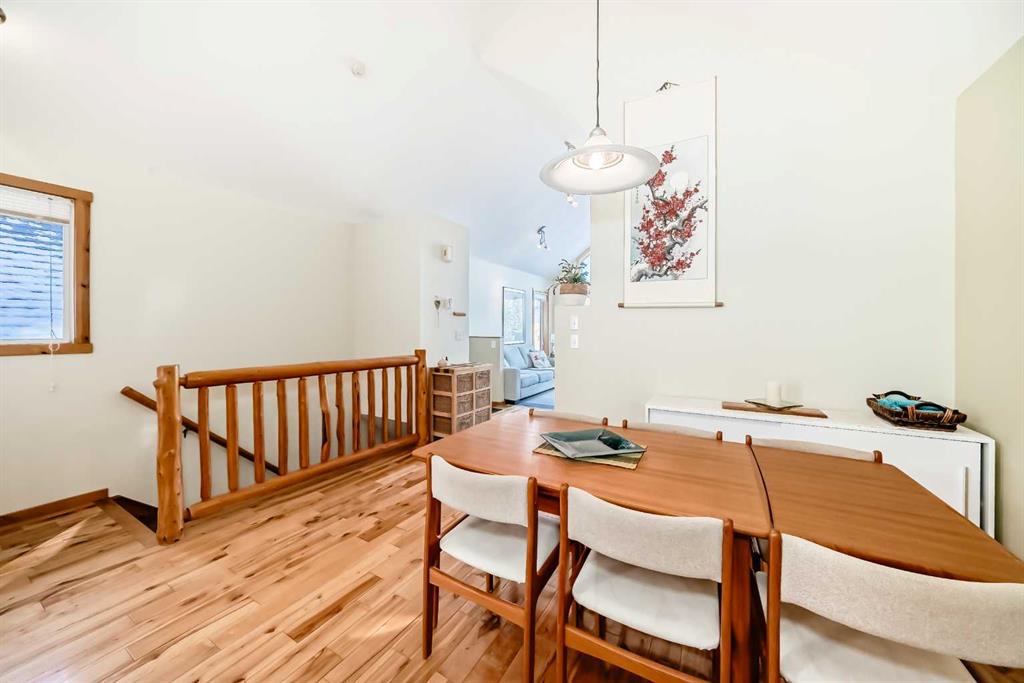 Picture for 4, 903 Wilson Way 