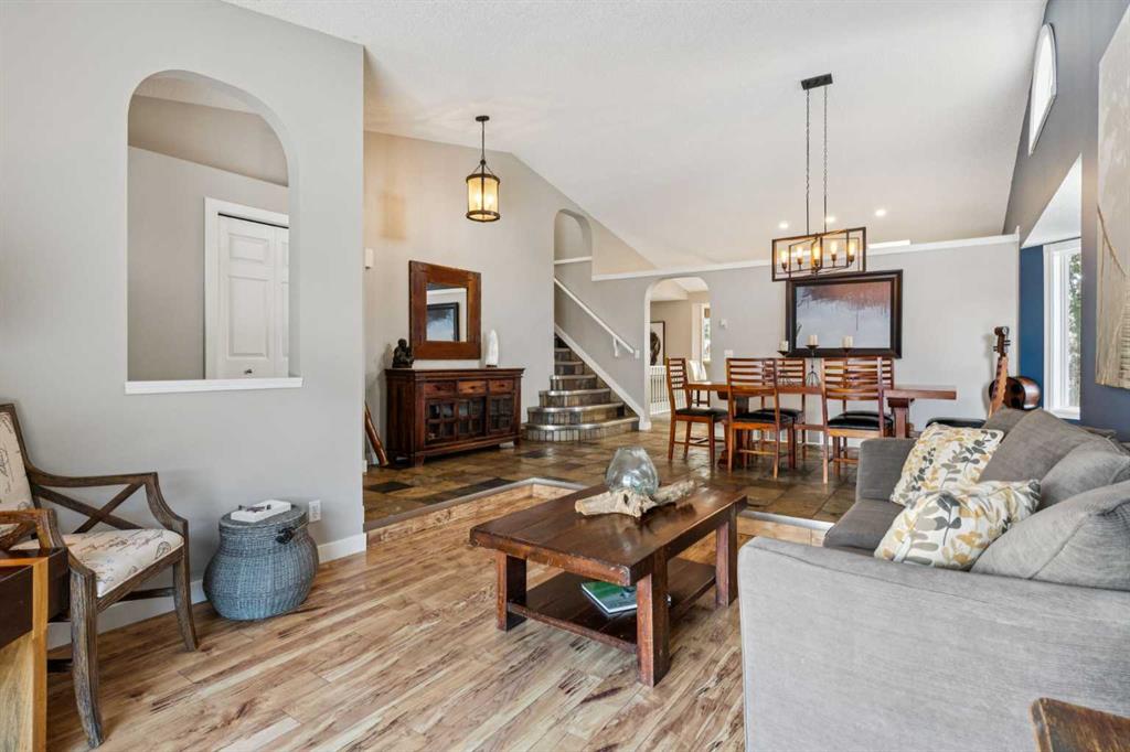 Picture for 319 Diamond Court SE