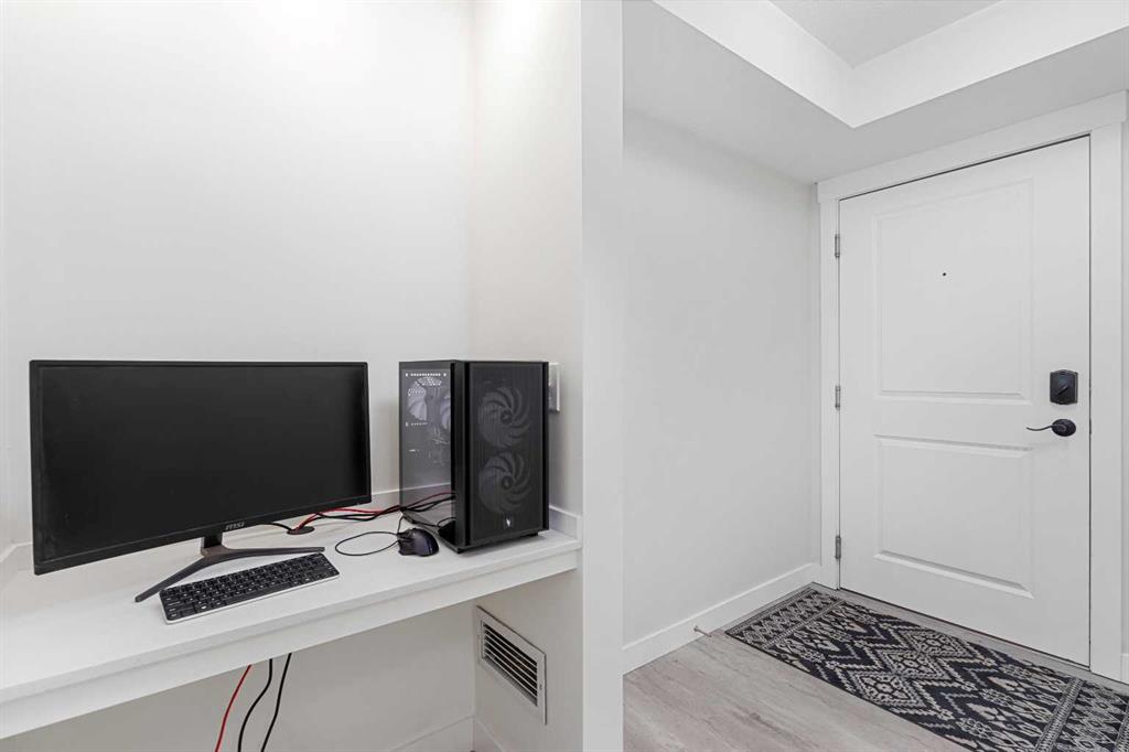 Picture for 2408, 302 Skyview Ranch Drive NE