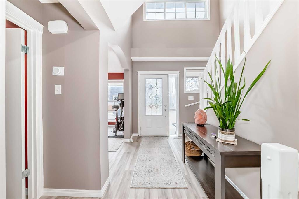 Picture for 223 Auburn Bay Heights SE