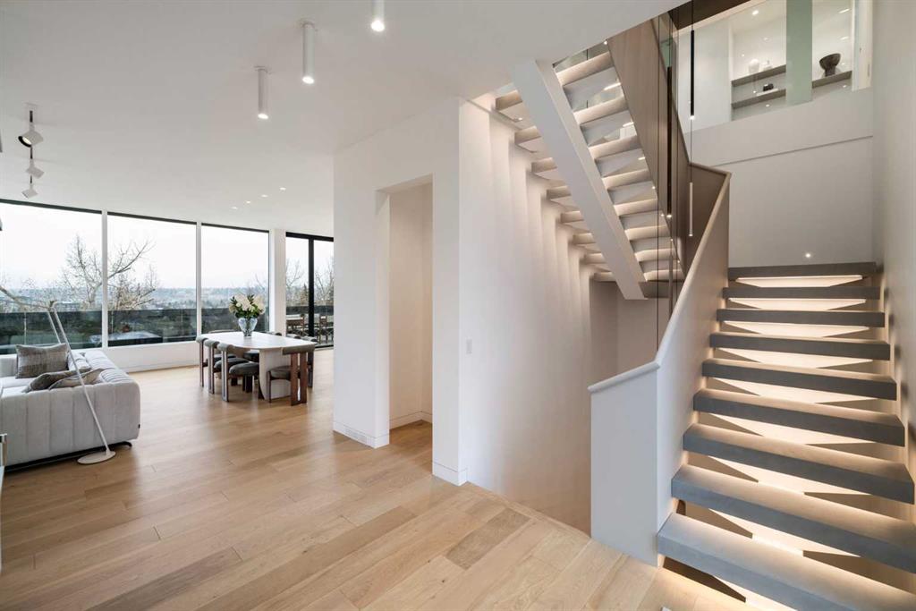 Picture for 1815 11 Avenue NW