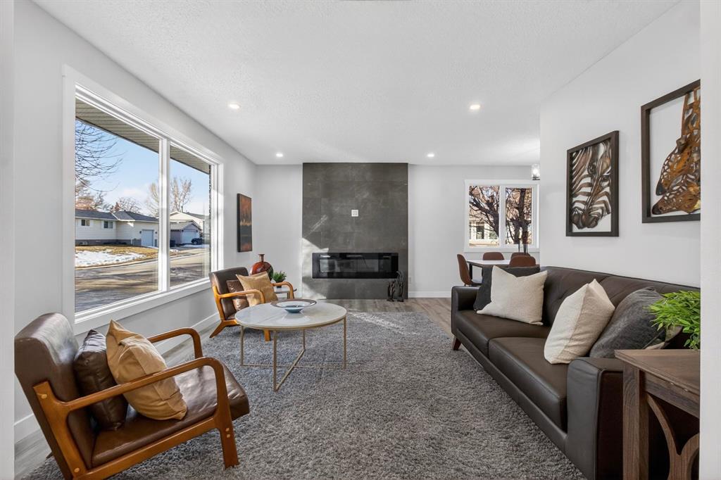 Picture for 203 Lynnover Place SE