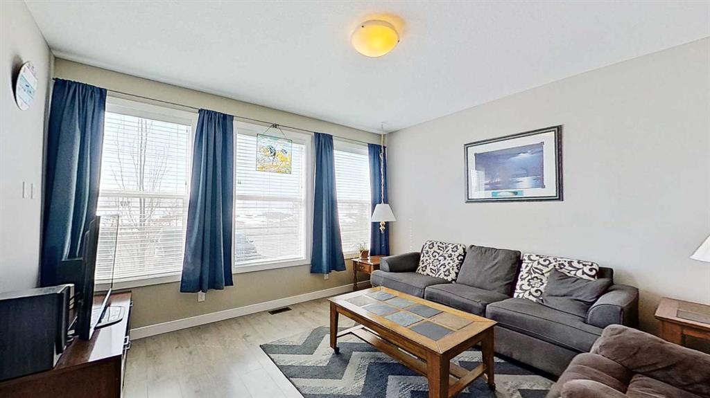 Picture for 818 Cornerstone Boulevard NE
