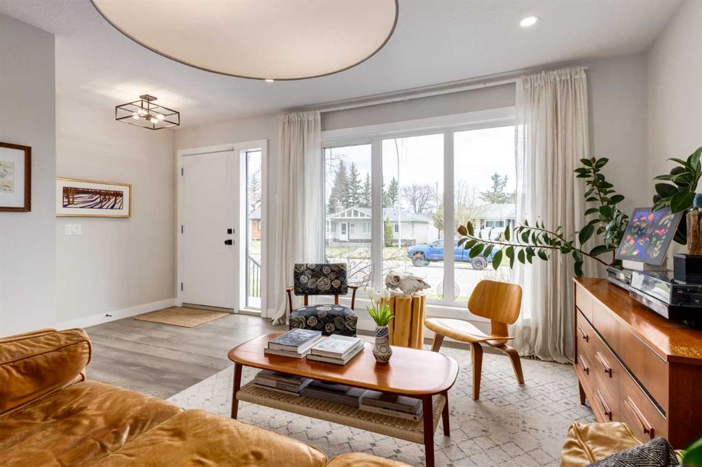 Picture for 79 Hollyburn Road SW