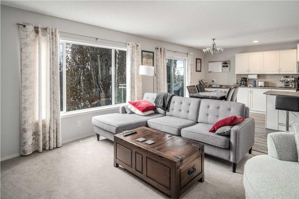 Picture for 4 Springbank Bay SW