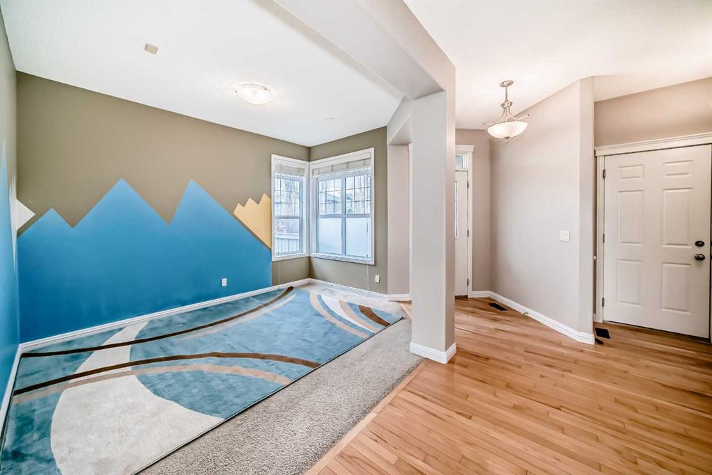 Picture for 51 Royal Oak View NW