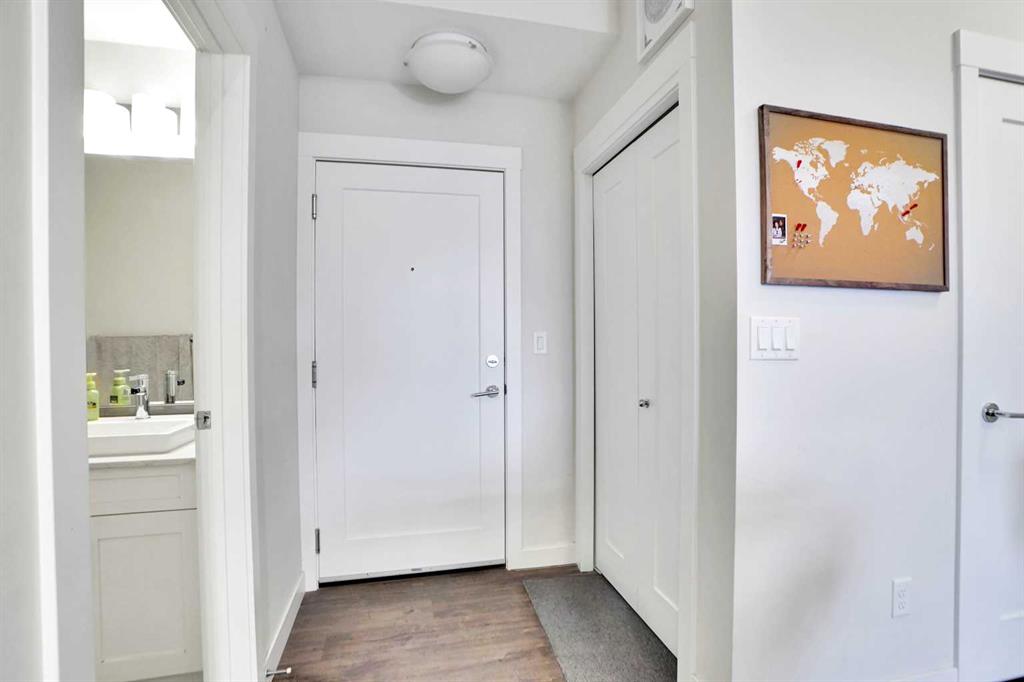 Picture for 111, 30 Walgrove Walk SE