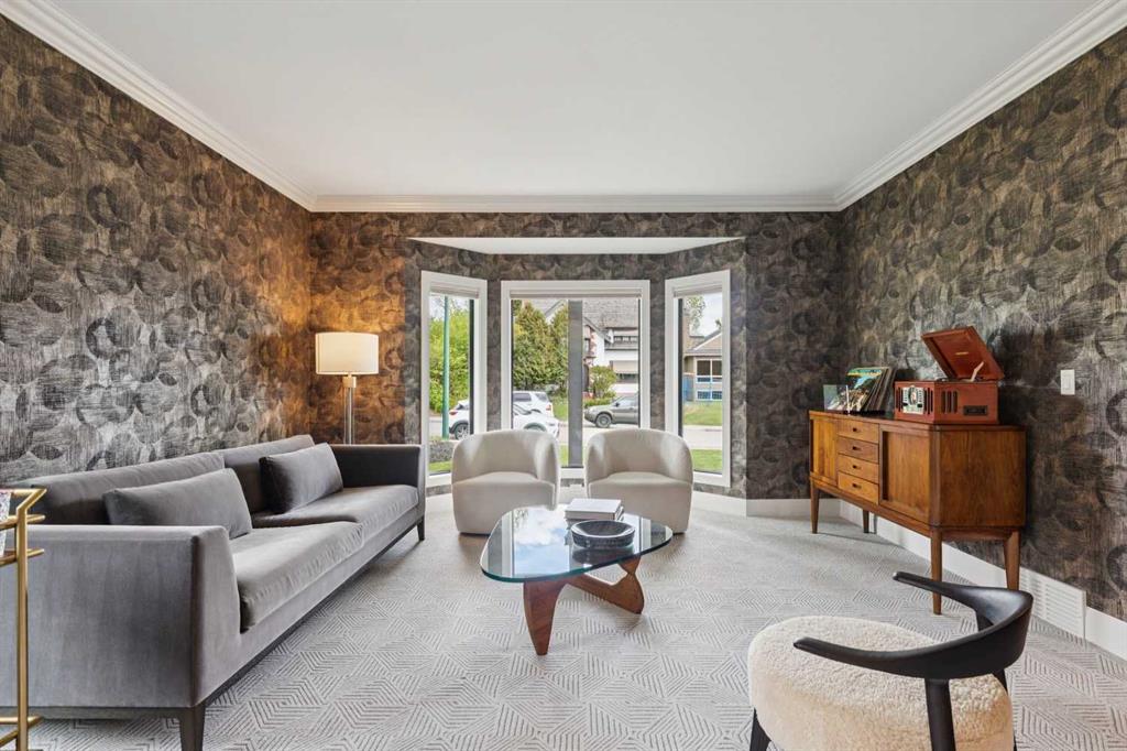 Picture for 3607 8A Street SW