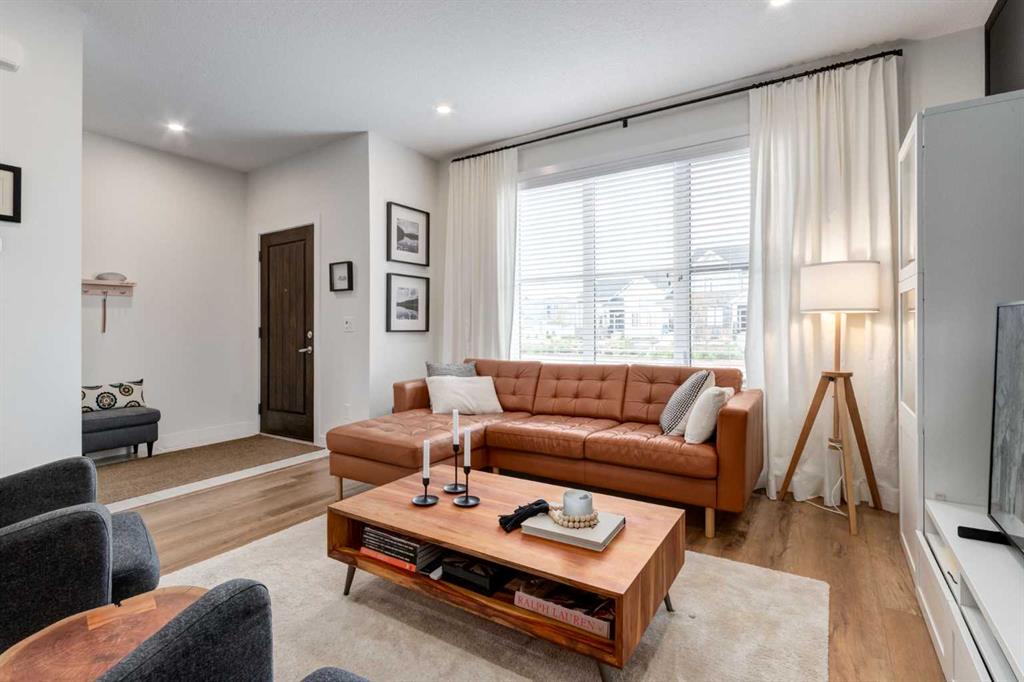 Picture for 27 D'arcy Boulevard 