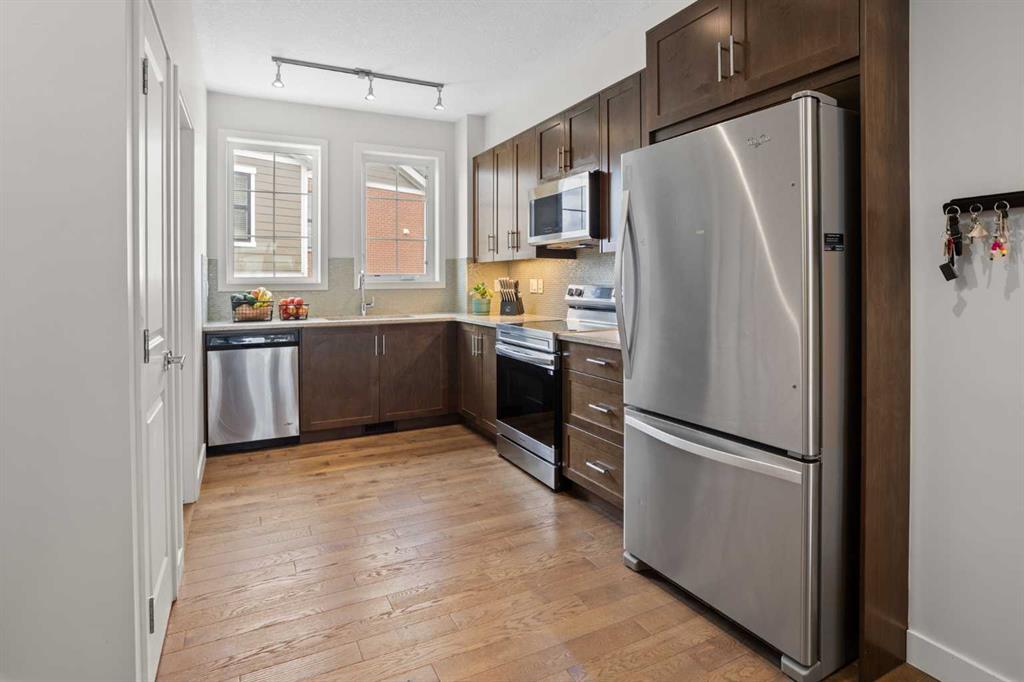 Picture for 8 Sherwood Row NW