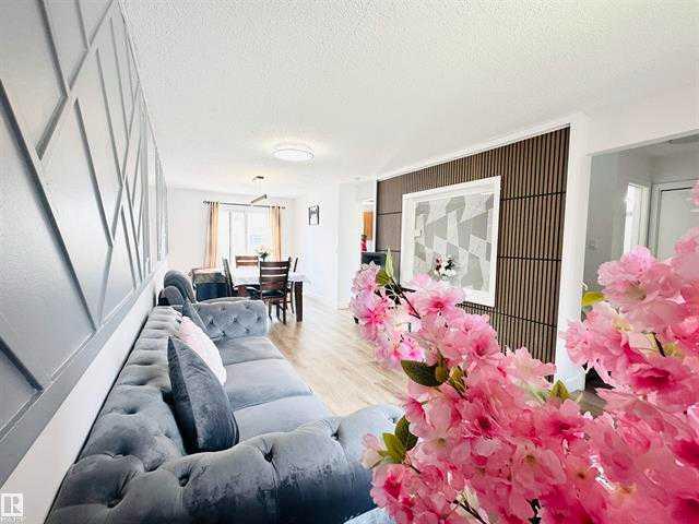 Picture for 40 PINECLIFF Close NE