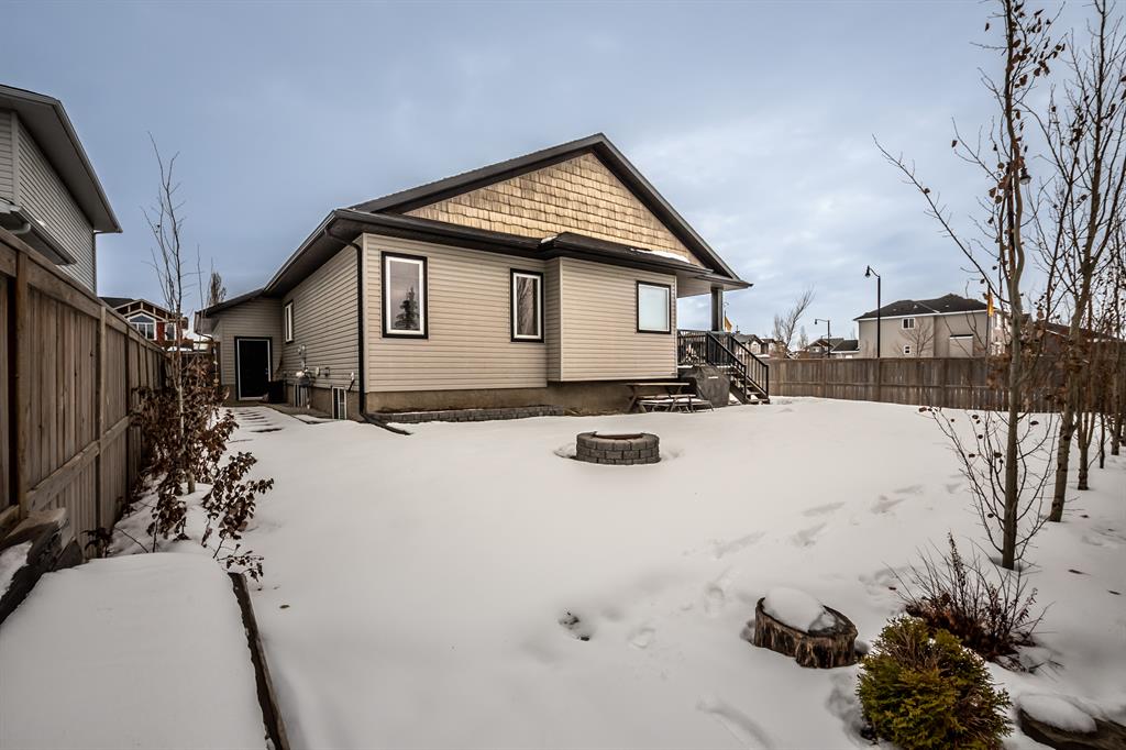      629 Hamptons Place SE , High River, 0111   ,T1V 0A9 ;  Listing Number: MLS A2012930