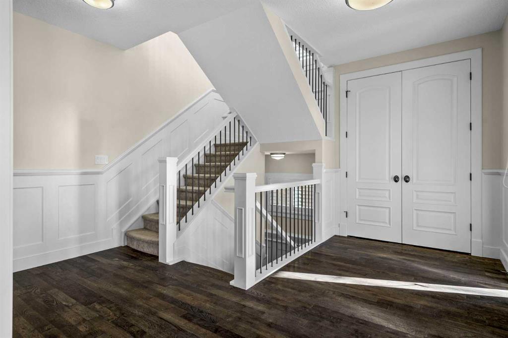 Picture for 10 Cooperstown Court SW