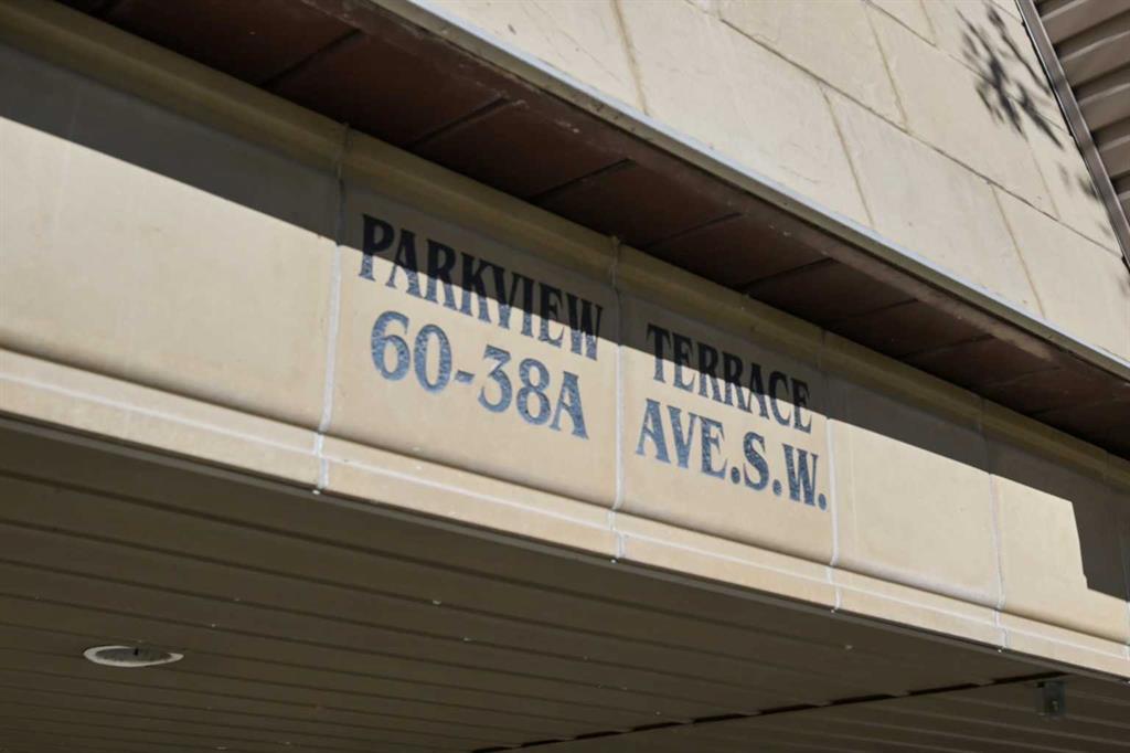 Picture for 305, 60 38A Avenue SW https://www.cirrealty.ca/reb/creb/30/A2266030_39.jpg