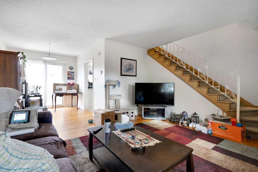 Picture for 3020 15 Avenue SW