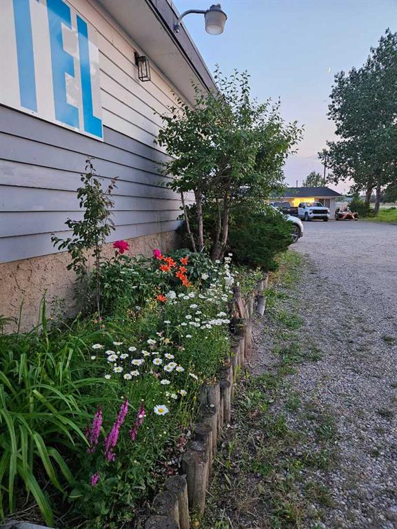 Picture for 115 2 Street SE