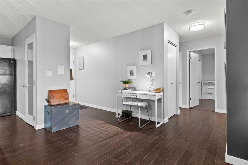 Picture for 205, 1001 68 Avenue SW