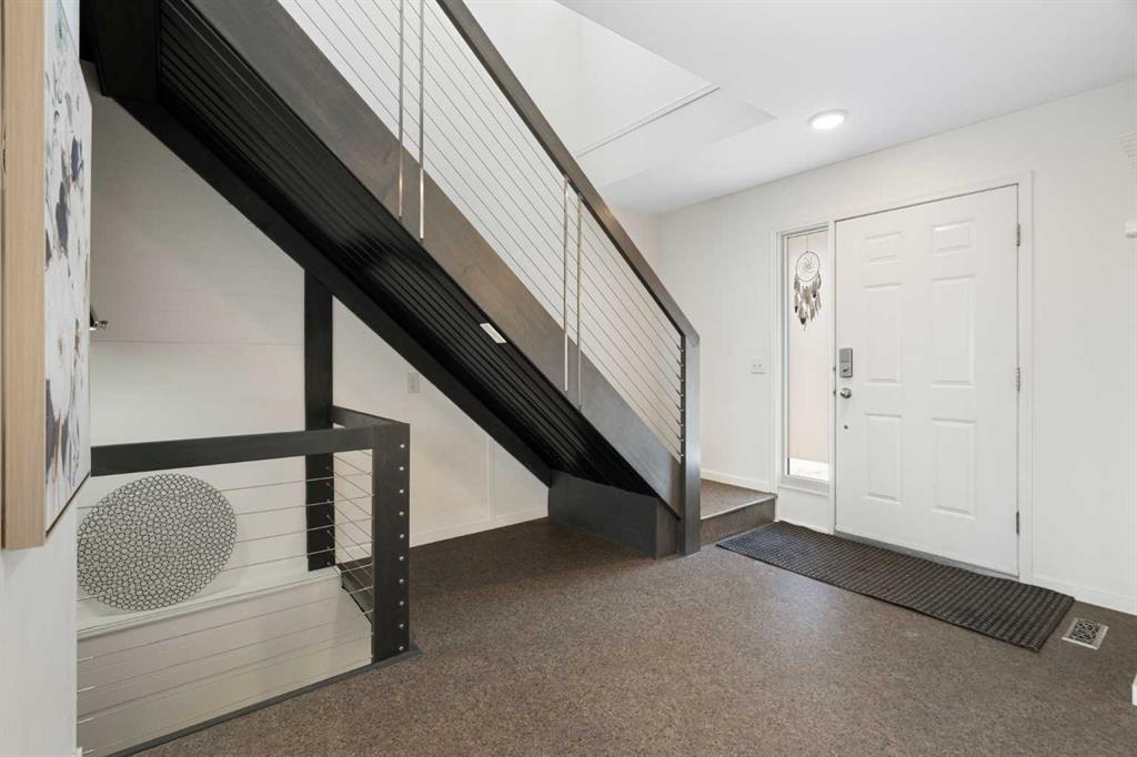 Picture for 201 Harvest Creek Close NE