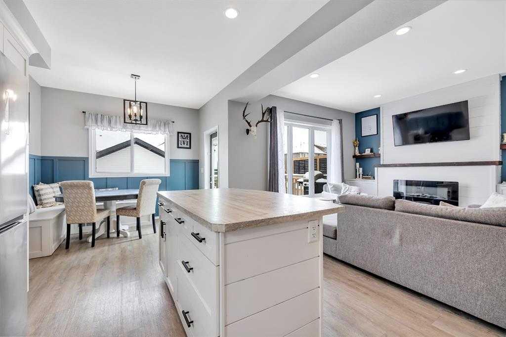 Picture for 85 Reynolds Road 