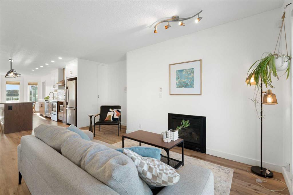 Picture for 2213 31 Avenue SW