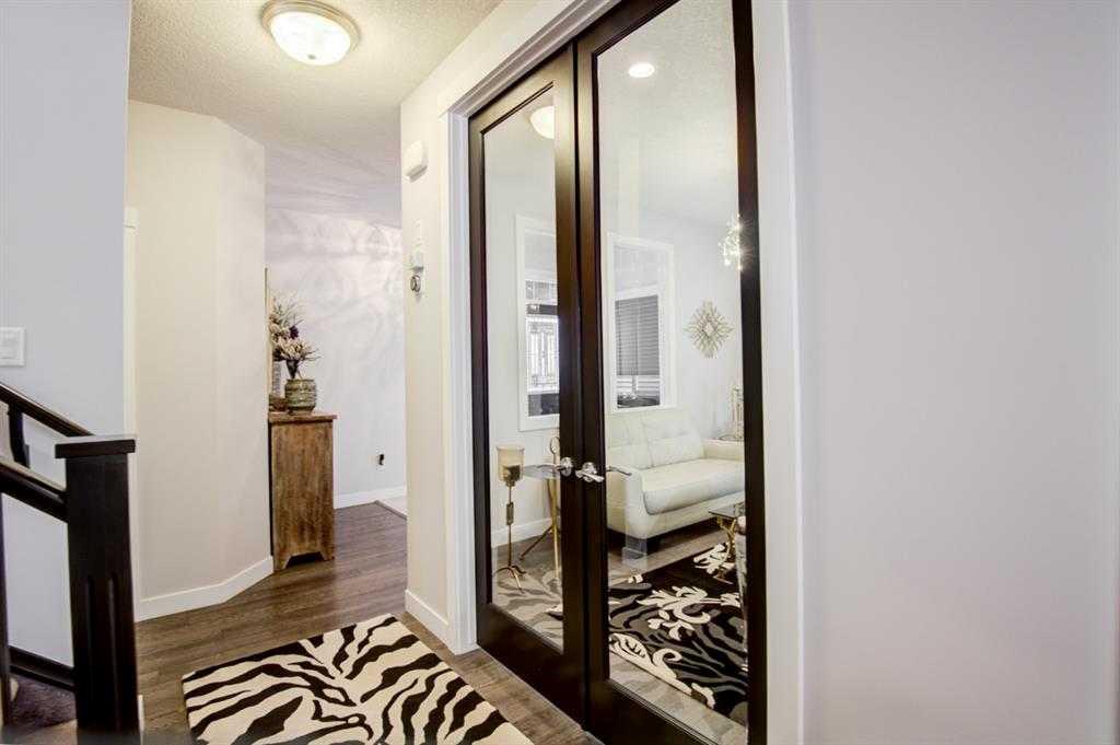 Picture for 53 Sherwood Square NW