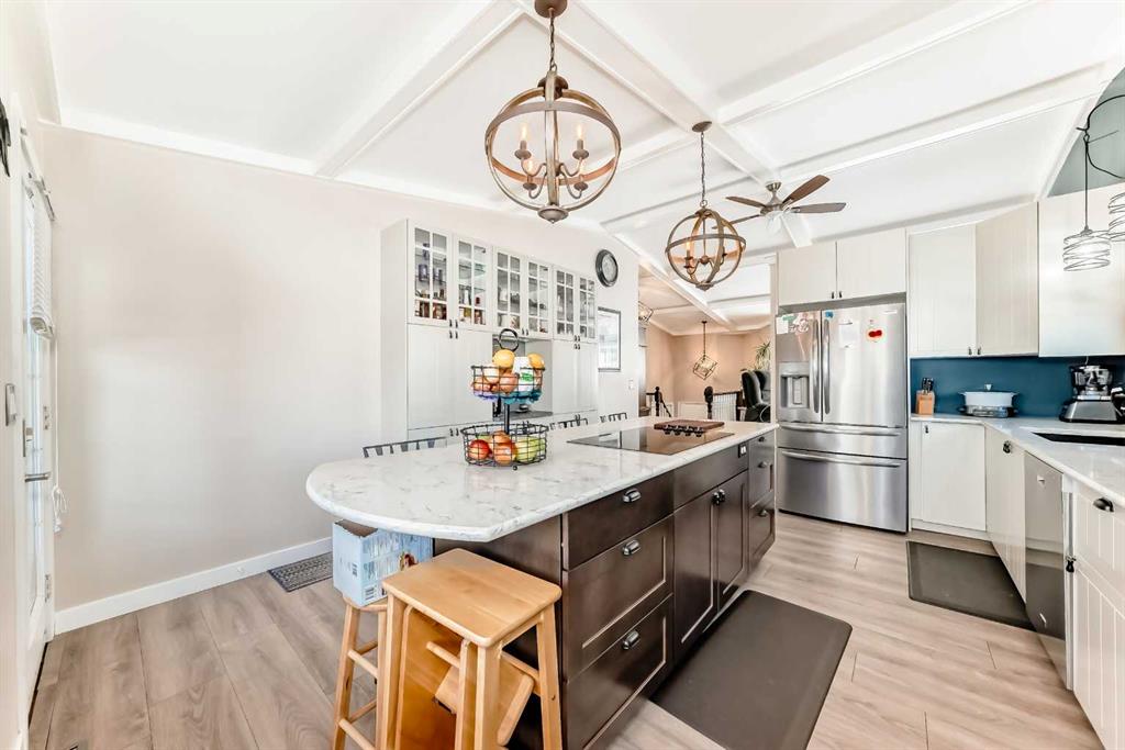 Picture for 1328 Meadowbrook Drive SE