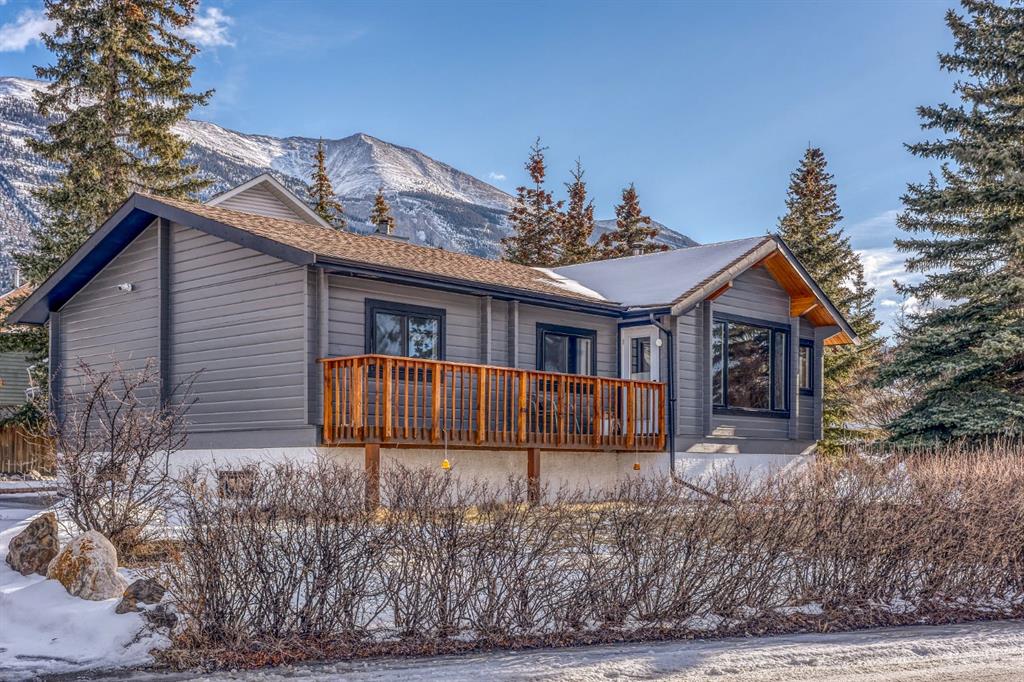 Picture for 327 Silvertip Close 