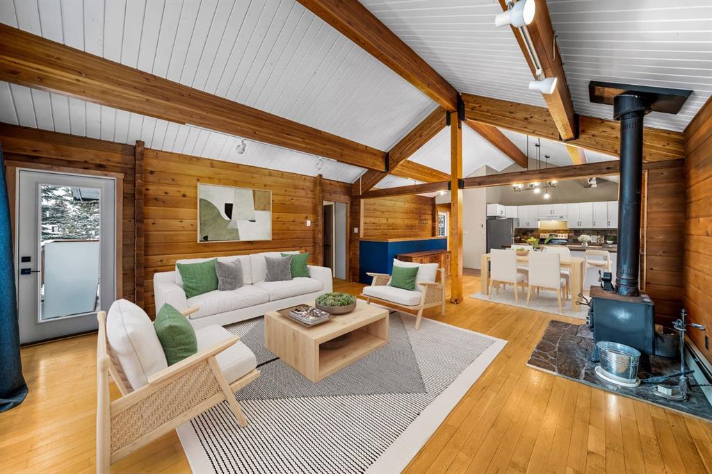 Picture for 327 Silvertip Close 