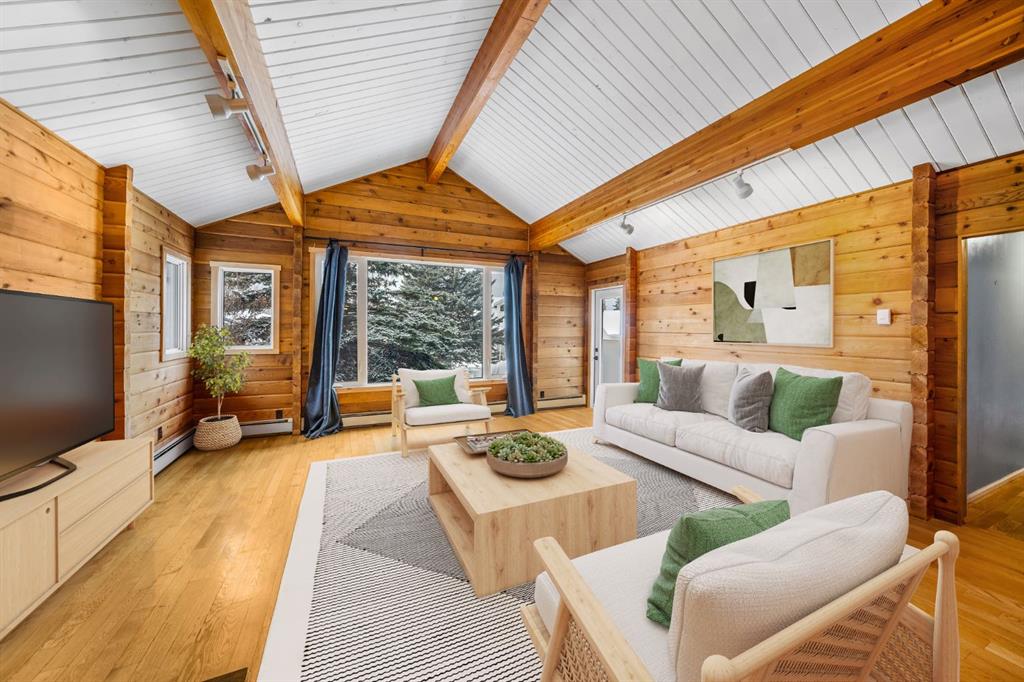 Picture for 327 Silvertip Close 