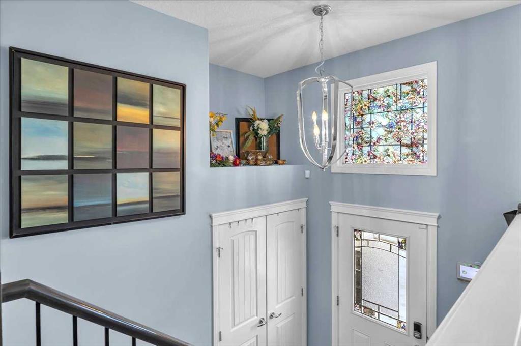 Picture for 301 McLeod Crescent 