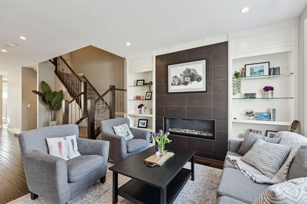 Picture for 4804 21 Avenue NW