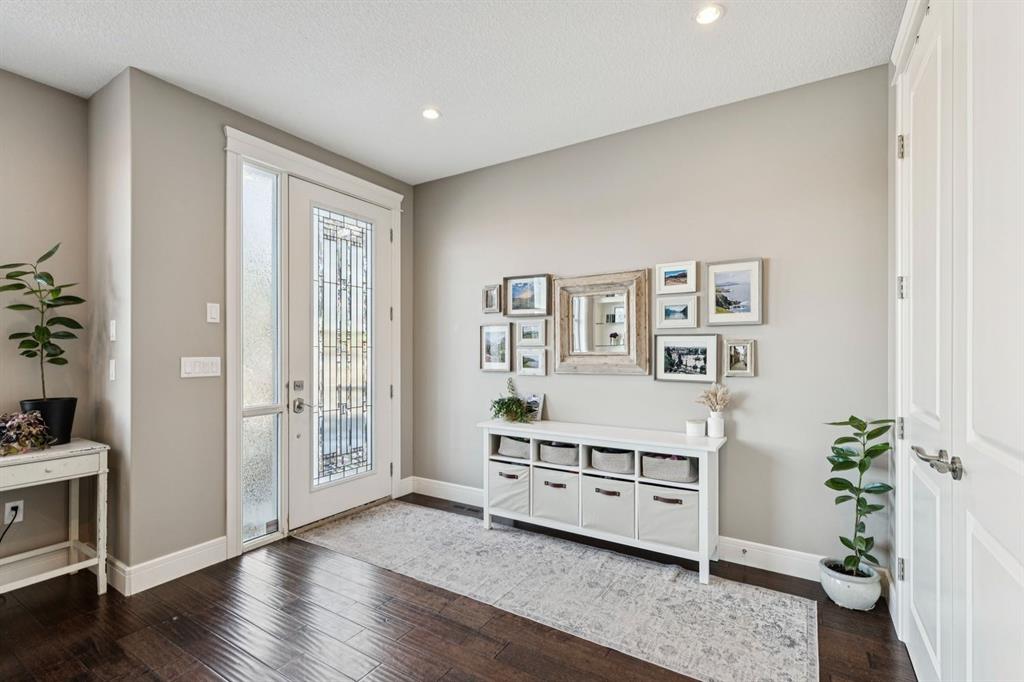 Picture for 4804 21 Avenue NW