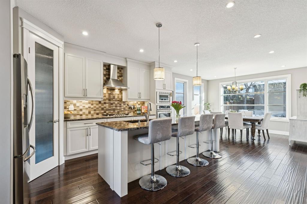 Picture for 4804 21 Avenue NW