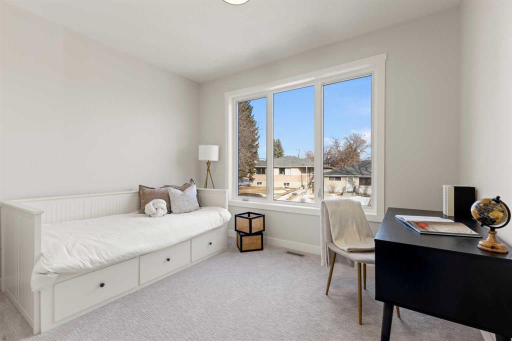 Picture for 3107 42 Street SW